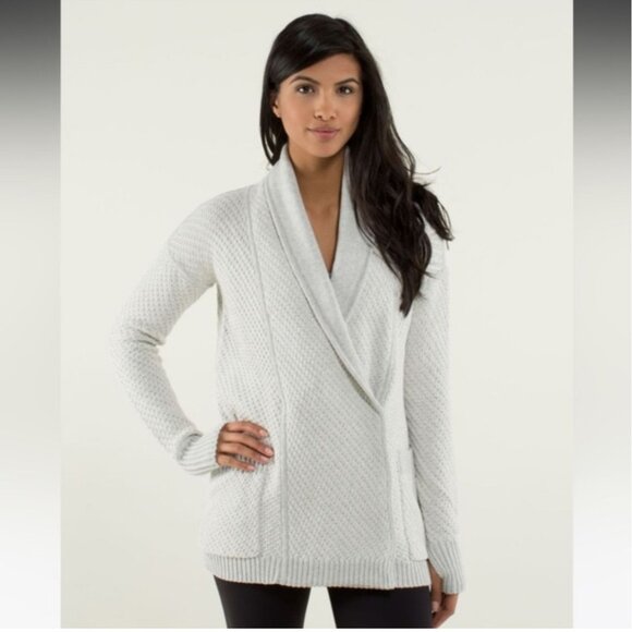 Lululemon Post Practice Shawl Collar Cardigan Snap Closure Size 4 - Picture 1 of 11